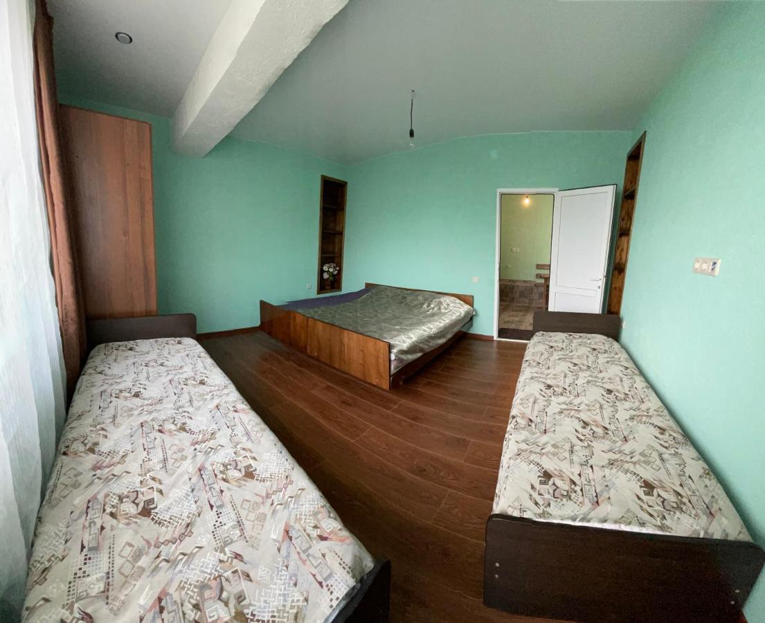 Guesthouse On Sovhoznaya 18 Gagra Buitenkant foto
